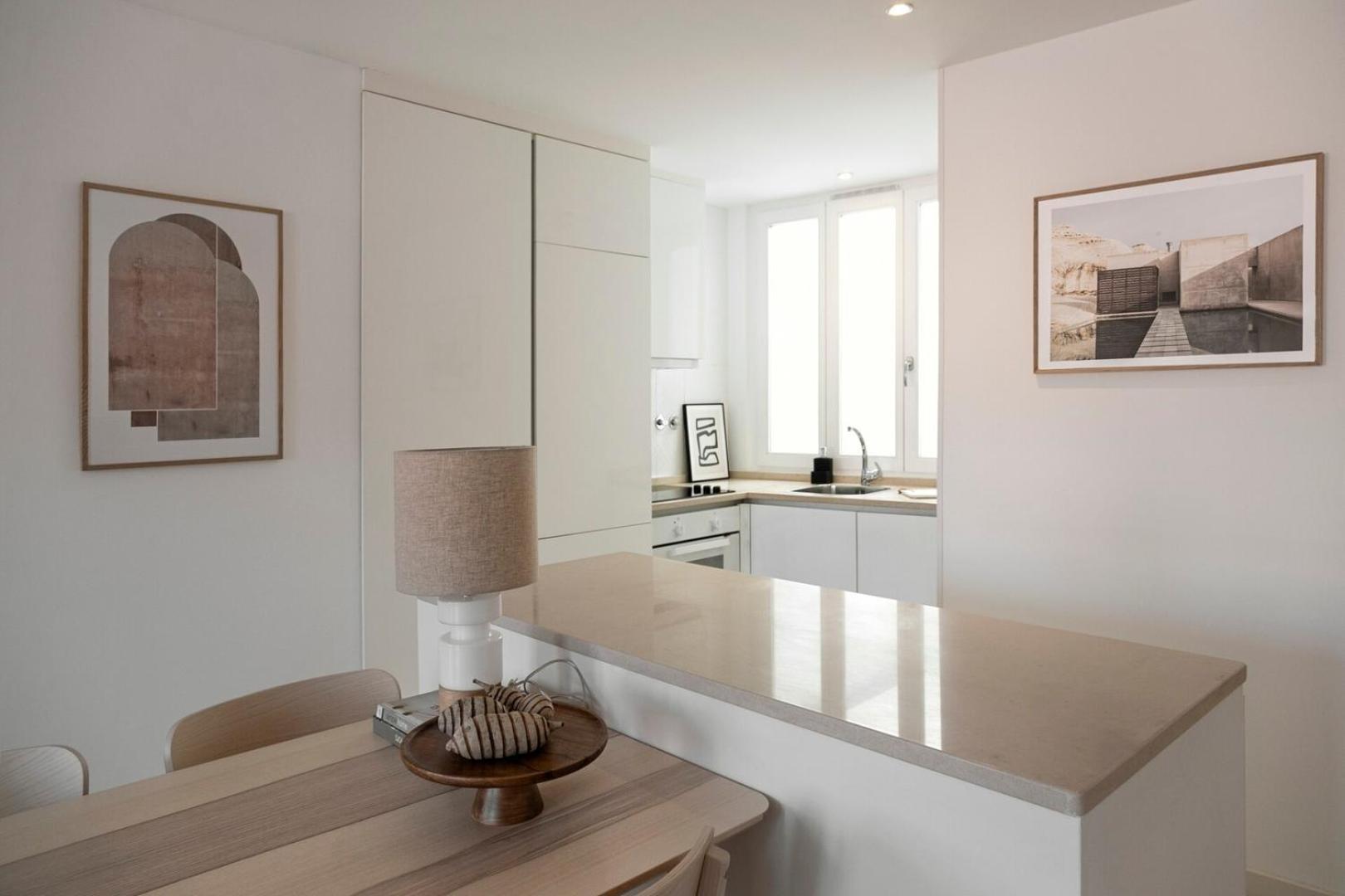 Casa de Férias Modern 2-bed With View To Clerigos Tower Porto